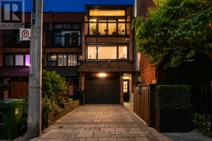 Row / Townhouse for sale: 49 GRANBY STREET, Toronto