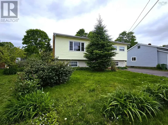 49 Hill Street, Amherst