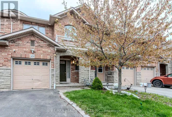 Row / Townhouse for rent: 49 MARINA POINT CRESCENT N, Hamilton