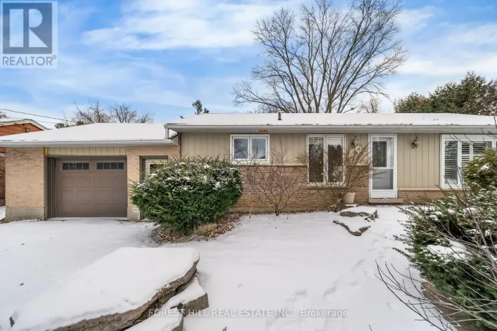 49 MAY AVENUE, East Gwillimbury