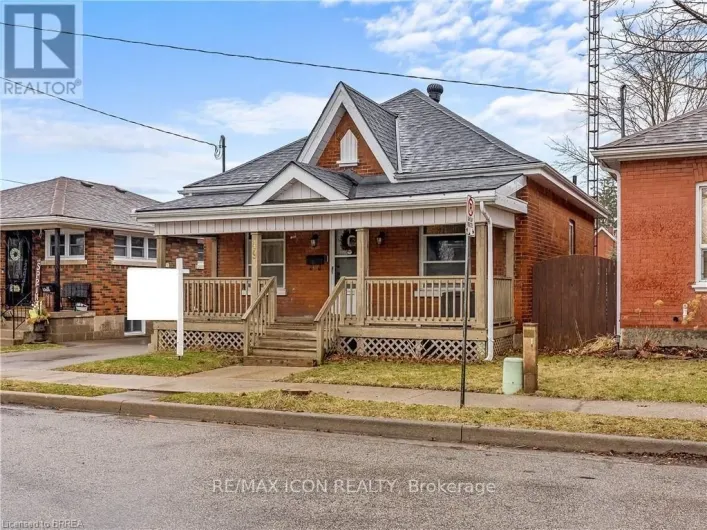 49 MINTERN AVENUE, Brantford