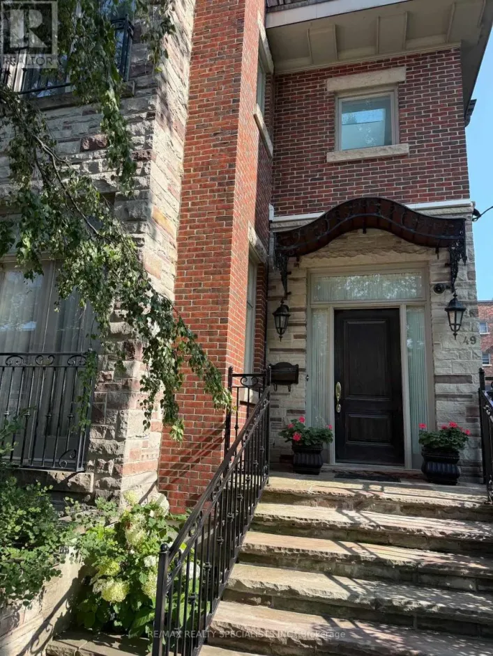 49 MONTCLAIR AVENUE, Toronto