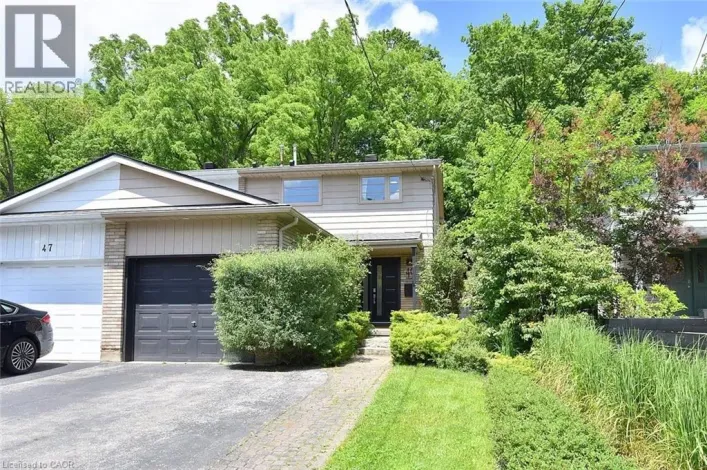49 PARK Street E, Dundas