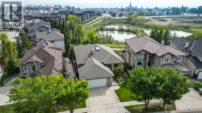 49 Royal Highland Road NW, Calgary