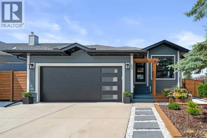 49 Sunlake Road SE, Calgary