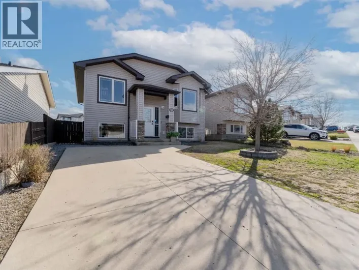 49 Terrace Street NE, Medicine Hat