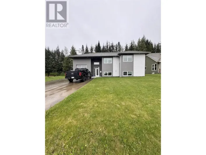 49 WOZNEY STREET, Kitimat
