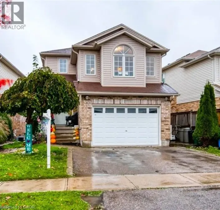 490 ACTIVA Avenue Unit# Upper, Kitchener