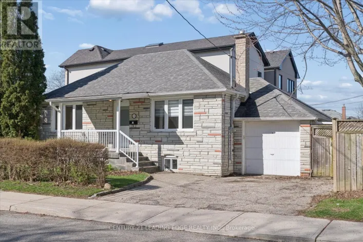 490 ARLINGTON AVENUE, Toronto