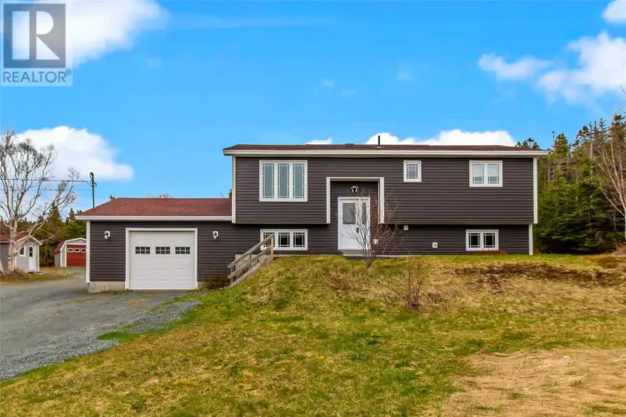 490 St. Thomas Line, Paradise