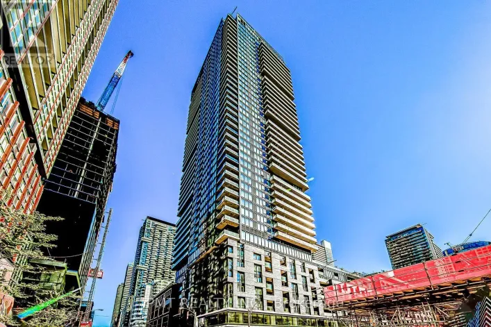 4902 - 115 BLUE JAYS WAY, Toronto