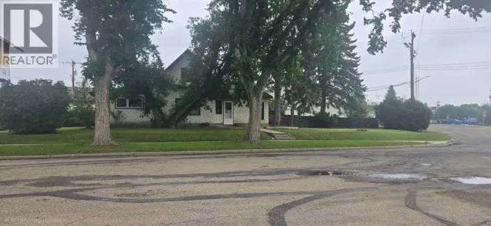 4902 52 Street, Lacombe