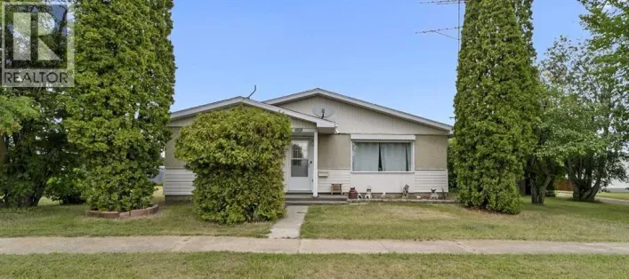 4903 53 Street, Innisfree