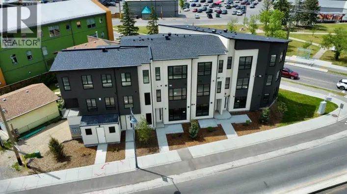 4903 Bowness Road NW, Calgary