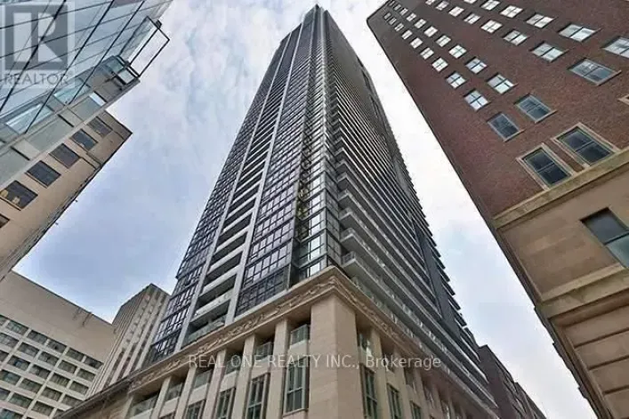4905 - 70 TEMPERANCE STREET, Toronto