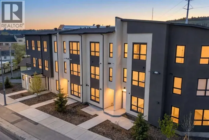 4907 Bowness Road NW, Calgary