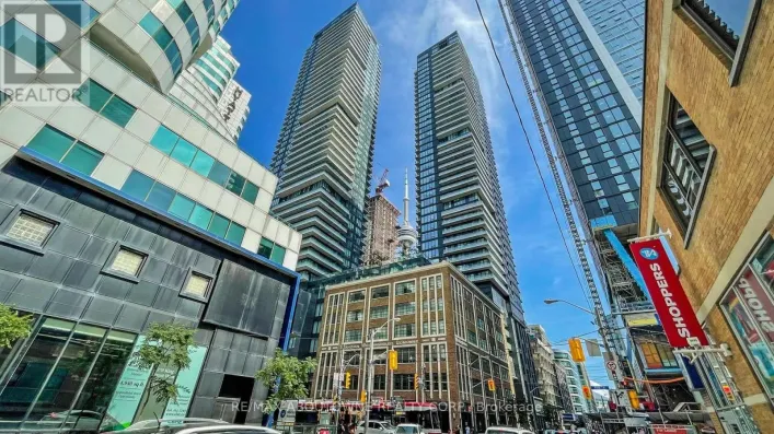 4909 - 125 BLUE JAYS WAY, Toronto