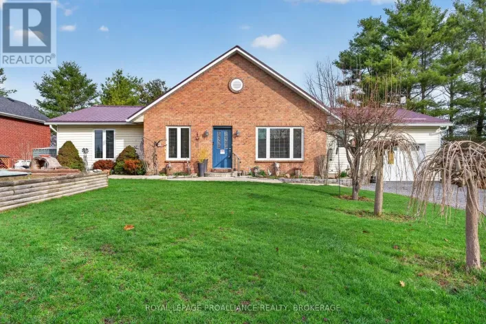 4909 ALEX MCLEAN LANE, Frontenac
