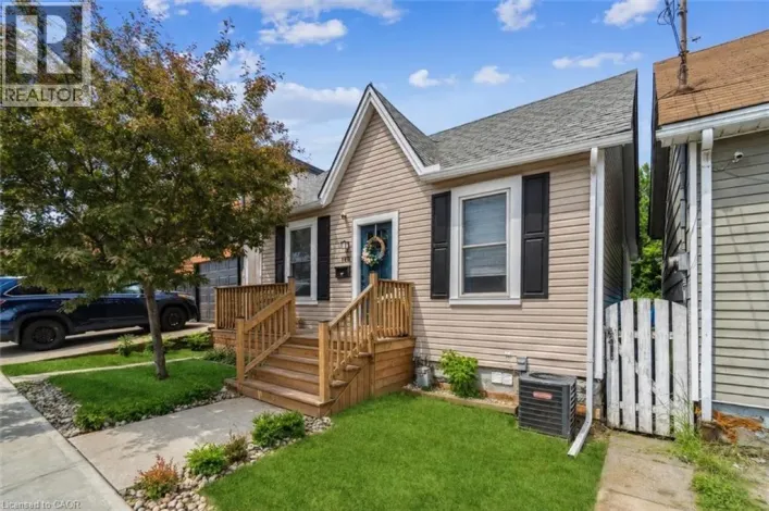 491 N FERGUSON Avenue N, Hamilton
