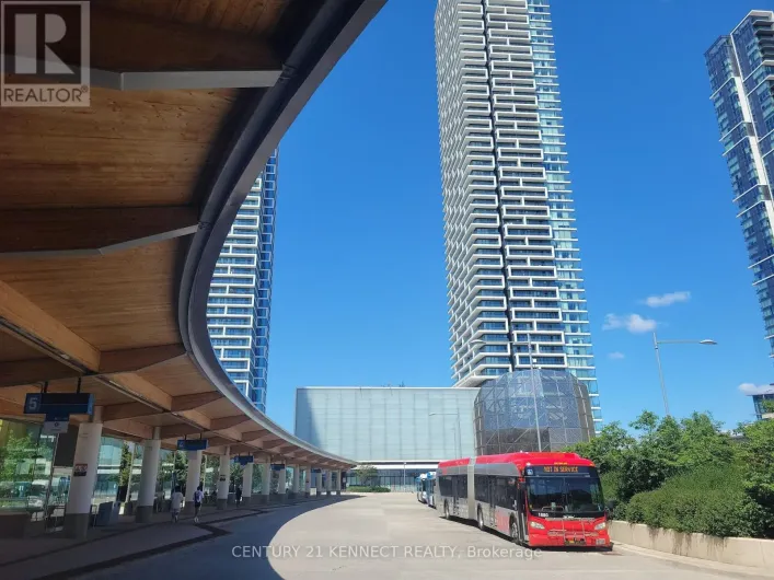 4910 - 950 PORTAGE PARKWAY, Vaughan
