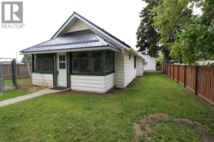 4915 52 Avenue, Eckville