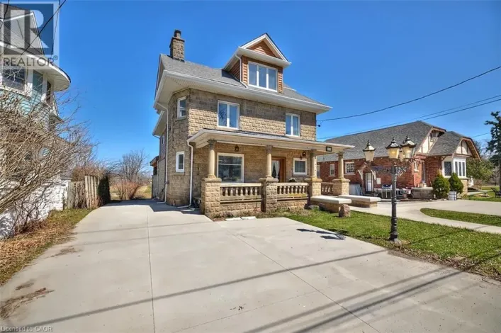 4915 KING Street, Beamsville
