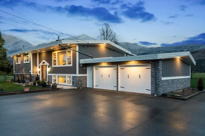 49176 PRAIRIE CENTRAL ROAD|East Chilliwack, Chilliwack
