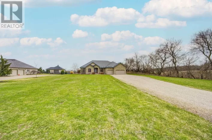 492 SCENIC DRIVE, Brant