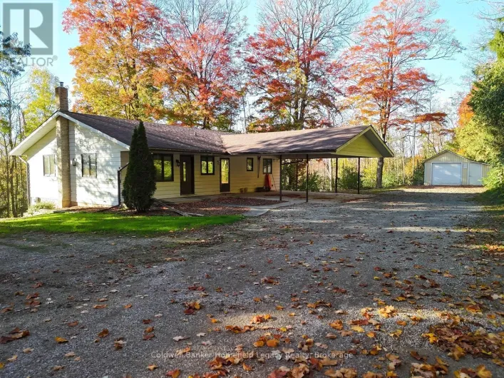 4920 LINE 10 LINE E, Perth South