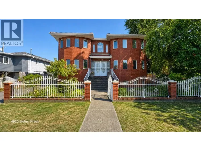 4925 SIDLEY STREET, Burnaby