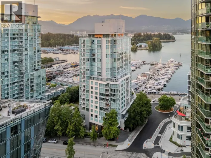 493 BROUGHTON STREET, Vancouver