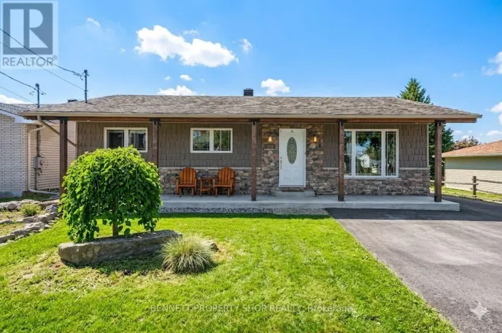 493 LAURIER STREET, Clarence-Rockland