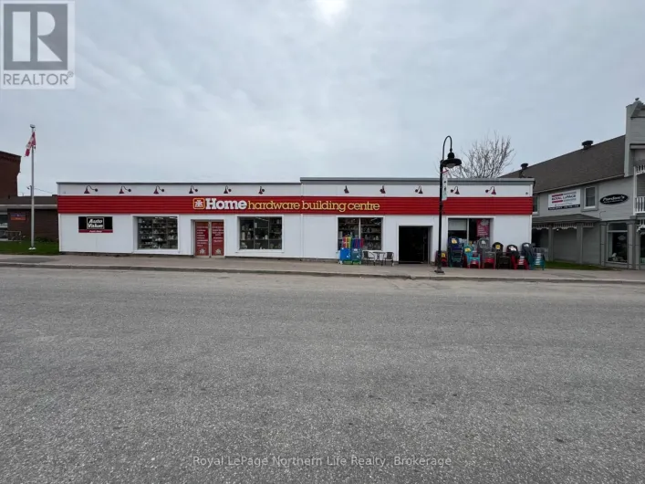493 MAIN STREET, Powassan