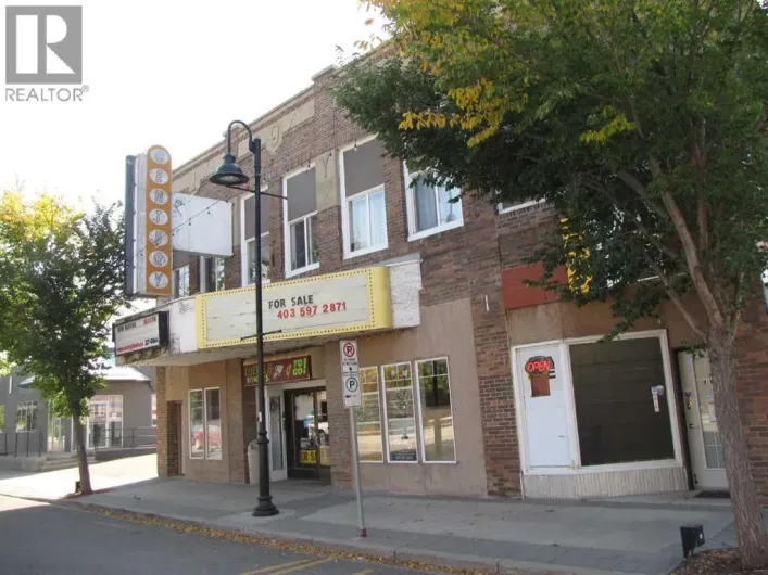 4939 50 Street, Innisfail