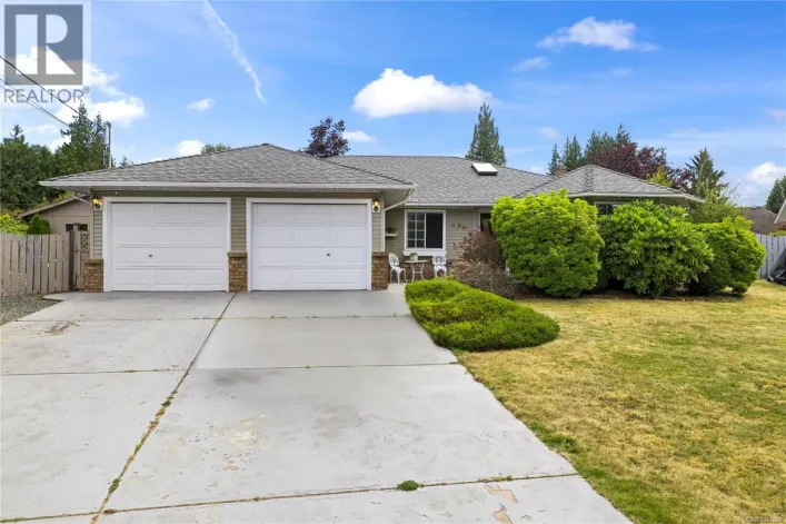 494 Rowan Dr, Qualicum Beach