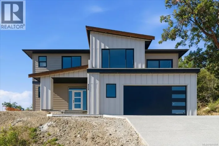 4949 Dixon Lane, Lantzville