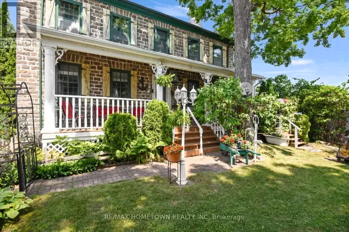 House for sale: 495 KING STREET W, Prescott