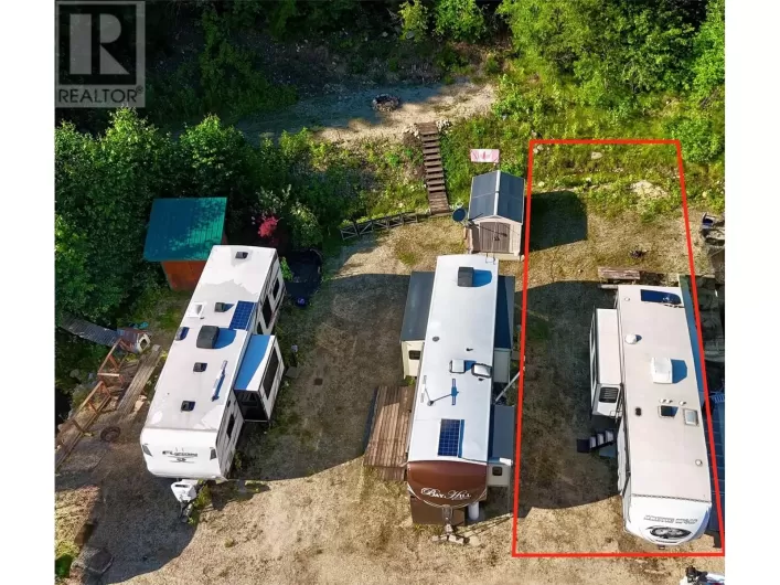 4955 Camp Creek Road Unit# 10 Lot# 10, Revelstoke