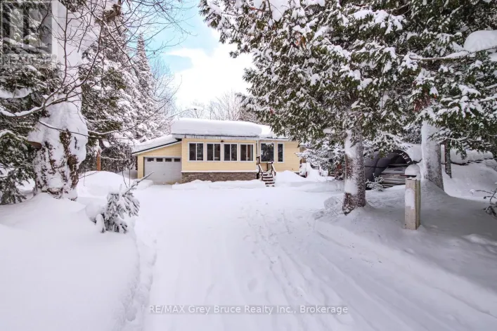 496 BERFORD LAKE ROAD, South Bruce Peninsula