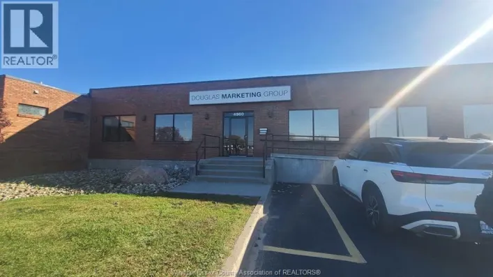 4960 WALKER ROAD Unit# 2, Tecumseh