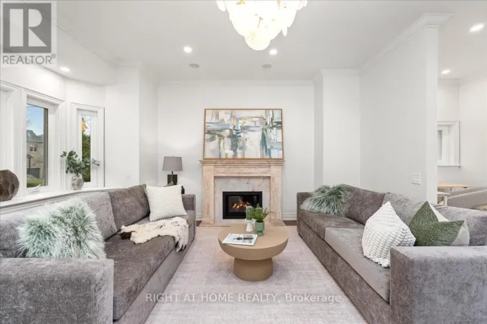 497 BROADWAY AVENUE, Toronto