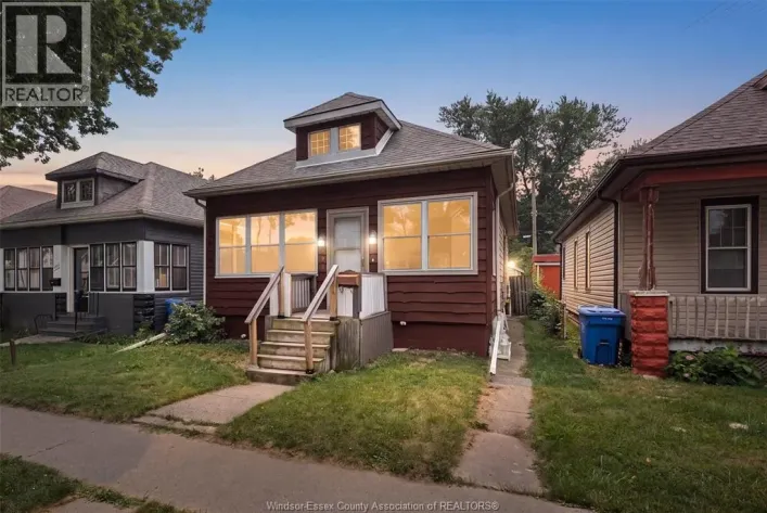 497 MCKAY AVENUE, Windsor