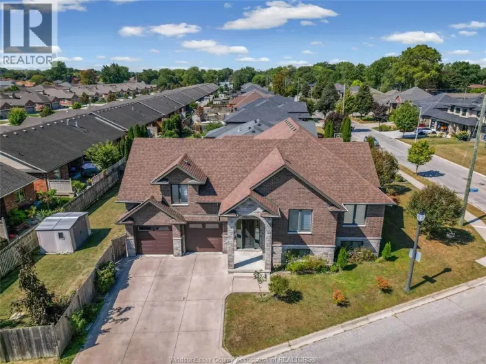 498 SACRED HEART DRIVE, LaSalle