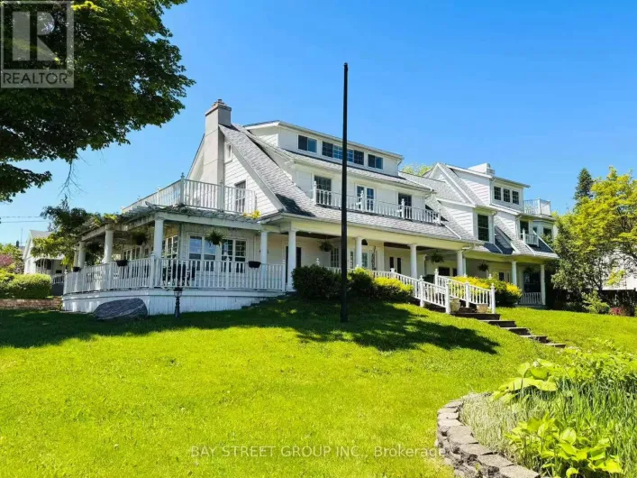 4983 RIVER ROAD, Niagara Falls