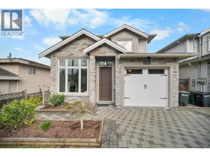 4986 INMAN AVENUE, Burnaby