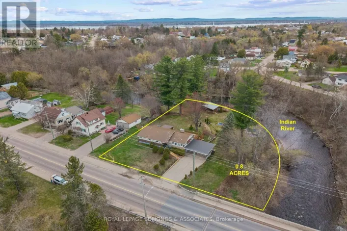 499 BOUNDARY ROAD E, Pembroke