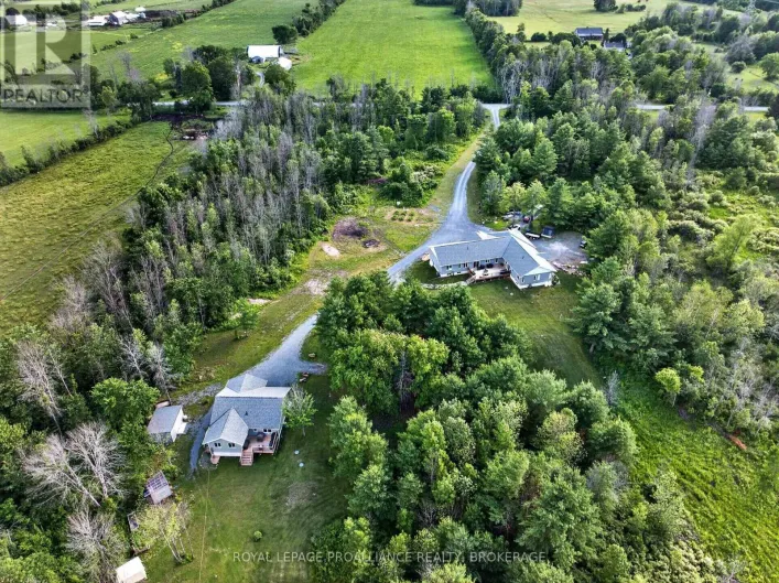499 BUSH ROAD, Rideau Lakes