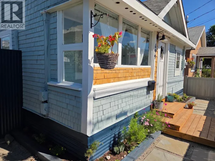 499 Westminster Avenue W, Penticton