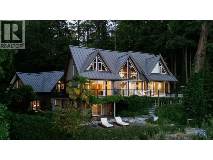 4990 FRANCIS PENINSULA ROAD, Pender Harbour