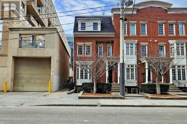 4A PORTLAND STREET, Toronto